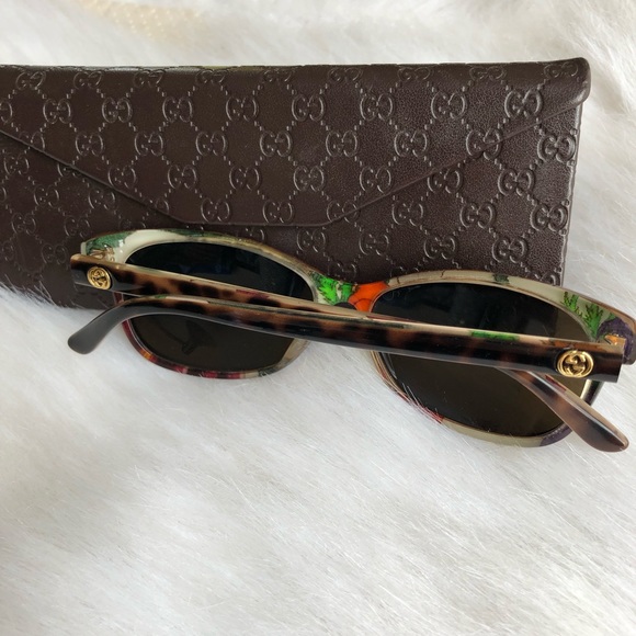 Gucci Accessories - Authentic Gucci sunglasses